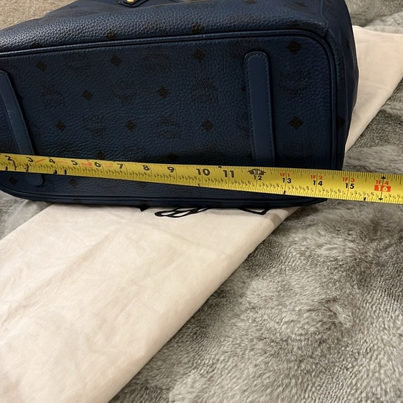 Authentic Mcm Visetos Tote Reversible blue Bag MM size - Picture 9 of 17